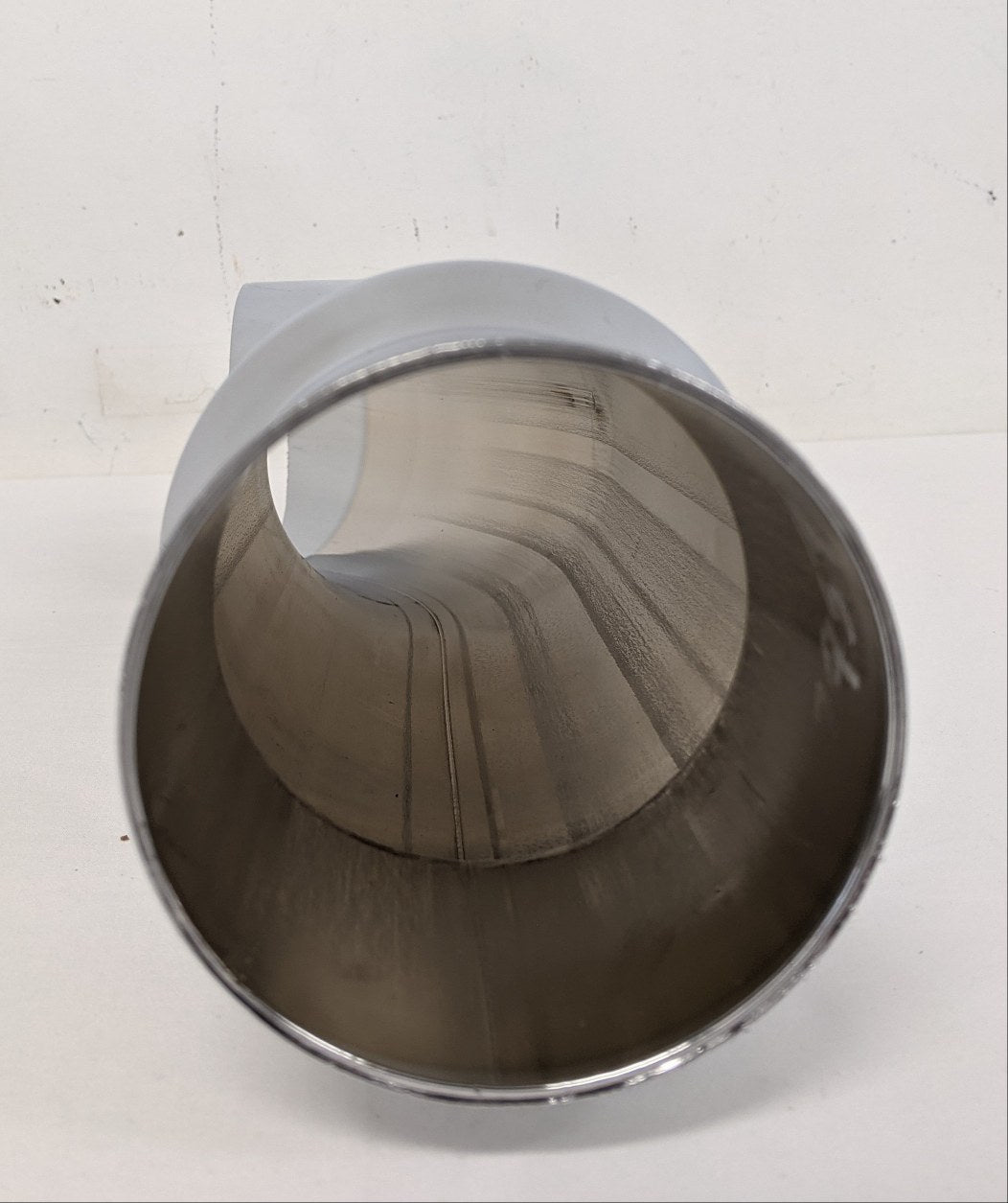 Freightliner 4"to 5" 30° Curved Stack Pipe - P/N  04-31813-026 (6831068315734)
