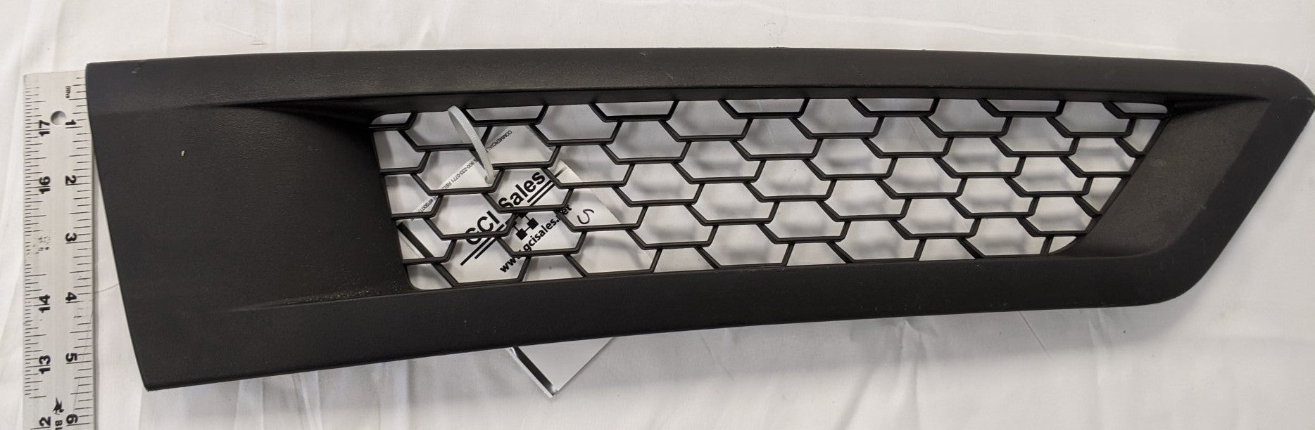 Freightliner Cascadia P4 116 RH Hood Mounted Air Intake Grill -P/N A17-21071-003