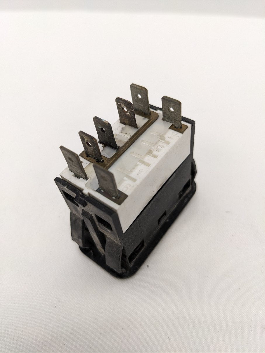 Used Freightliner Mirror Heat Rocker Switch - P/N A06-30769-002 (4993131708502)
