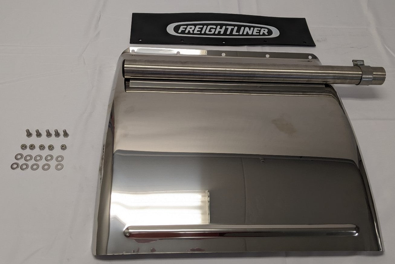 Betts HD Freightliner RH SS Quarter Fender Low Mount | SP221FL5