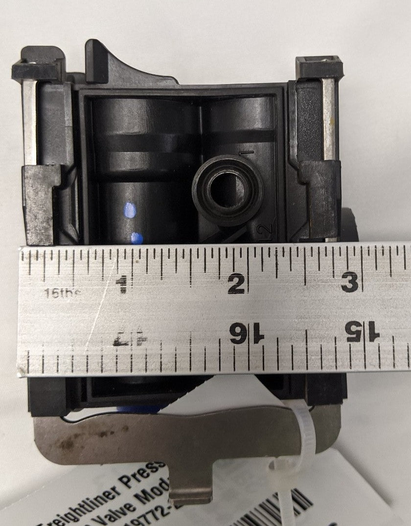 Used Freightliner Pressure Protection Valve Module - P/N A12-19772-285