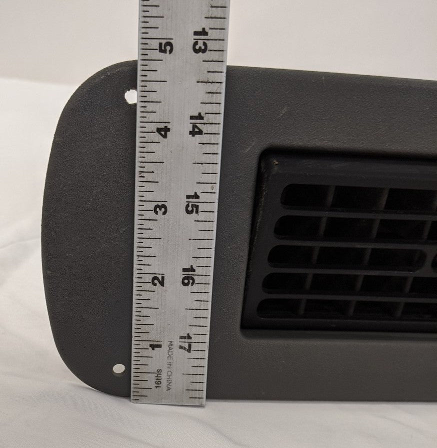 Used Freightliner Columbia Sleeper Air Vent Louver & Bezel - P/N A22-59504-001