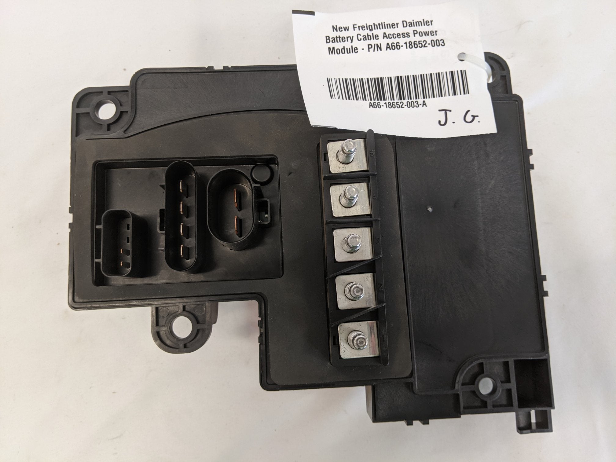 New Freightliner Daimler Battery Cable Access Power Module - P/N A66-18652-003 (10173266460988)