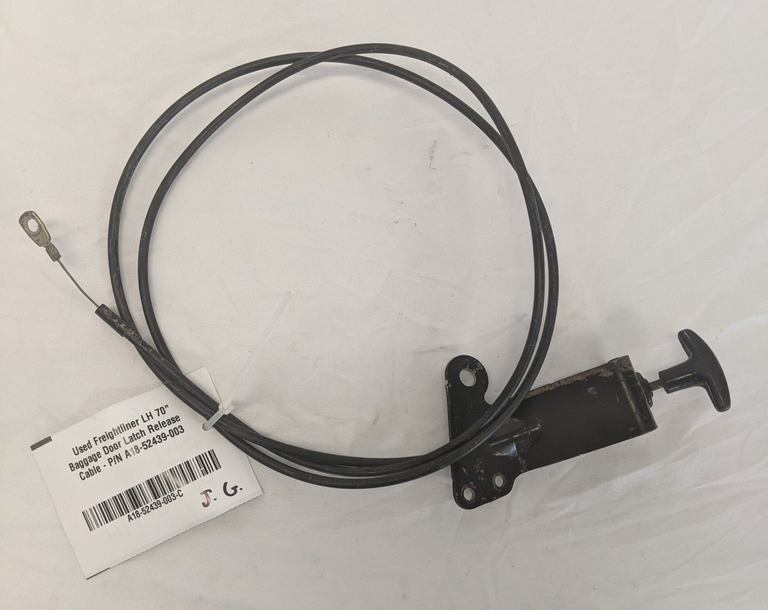 A18-52439-003 - Freightliner LH 70" Baggage Door Latch Release Cable