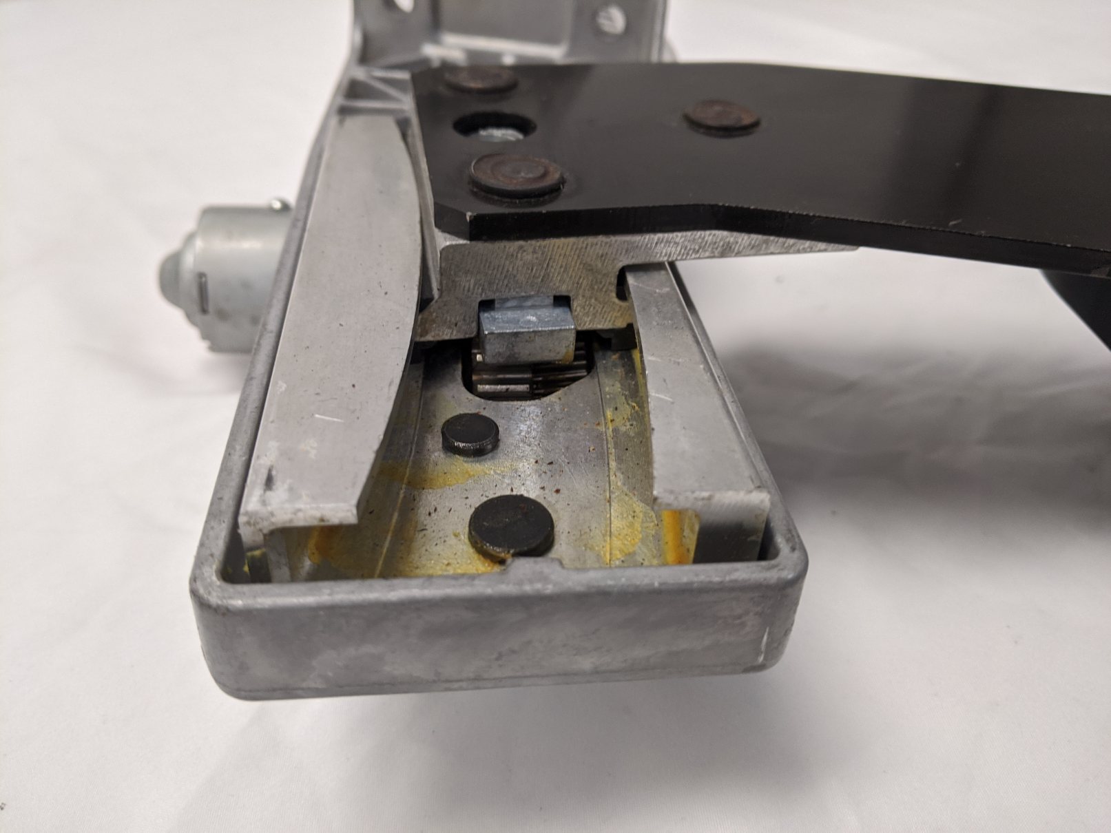 *Missing Wire* Used ISL 10 Adj. Suspension Pedal Assembly - P/N  A01-33226-000