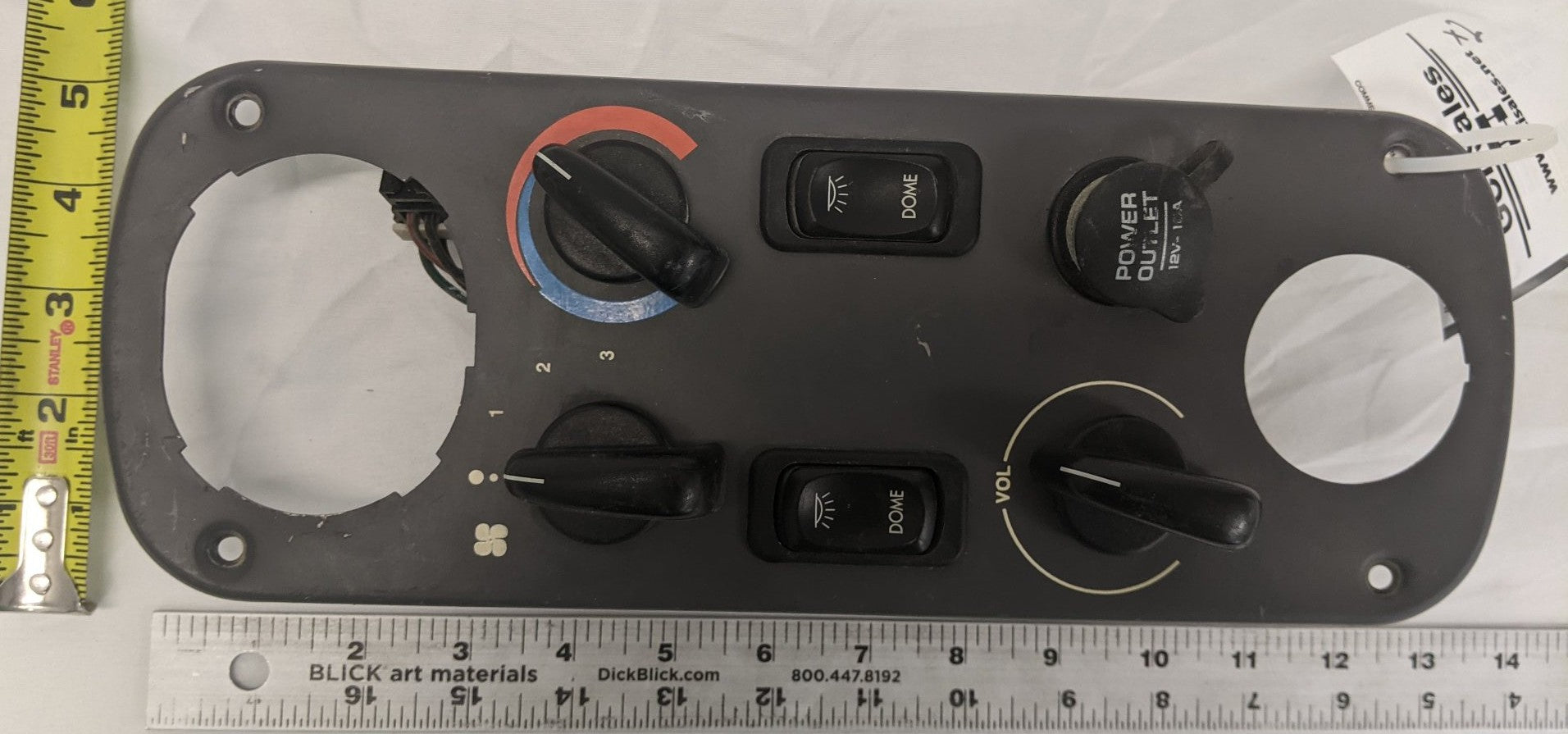 Used Freightliner Columbia Sleeper Box Control Panel - P/N 22-46623-005