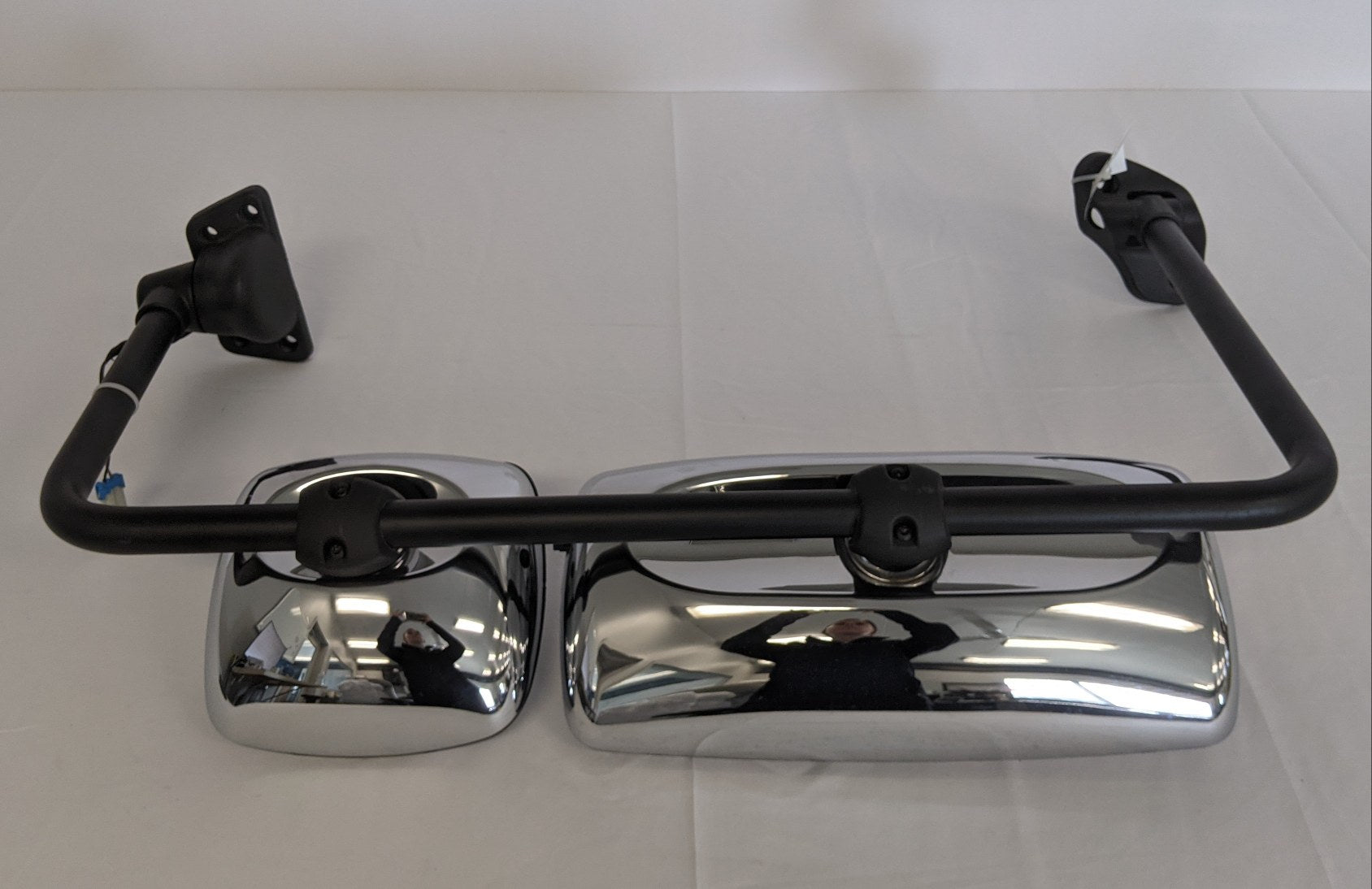 Used Freightliner M2 LH Detroit AAT  Chrome Mirror - P/N  A22-74243-031 (9920198017340)