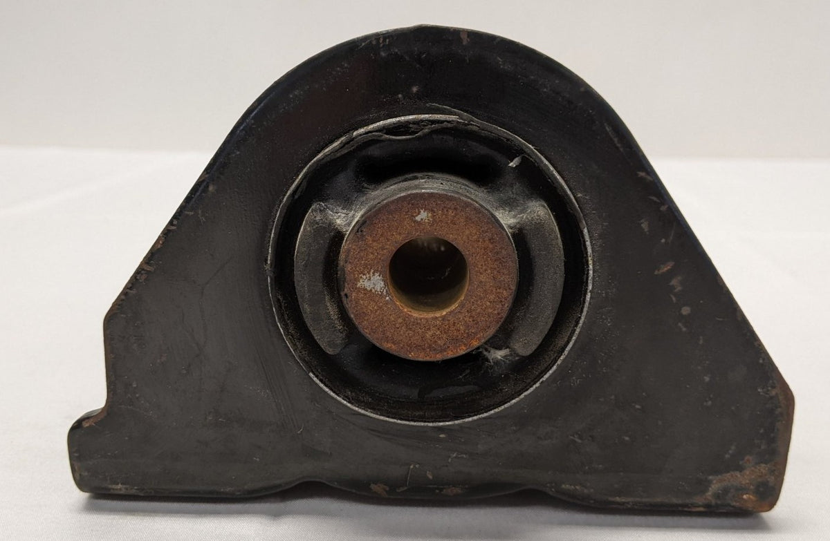 Used Freightliner Cascadia P3 Front Isolator Cab Mount - P/N 18-59922-000