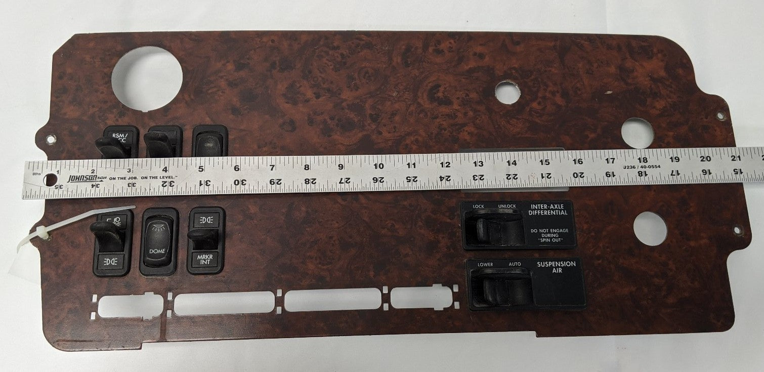 Used Freightliner Columbia Center Instrument Dash Panel  -  P/N  22-45867-000