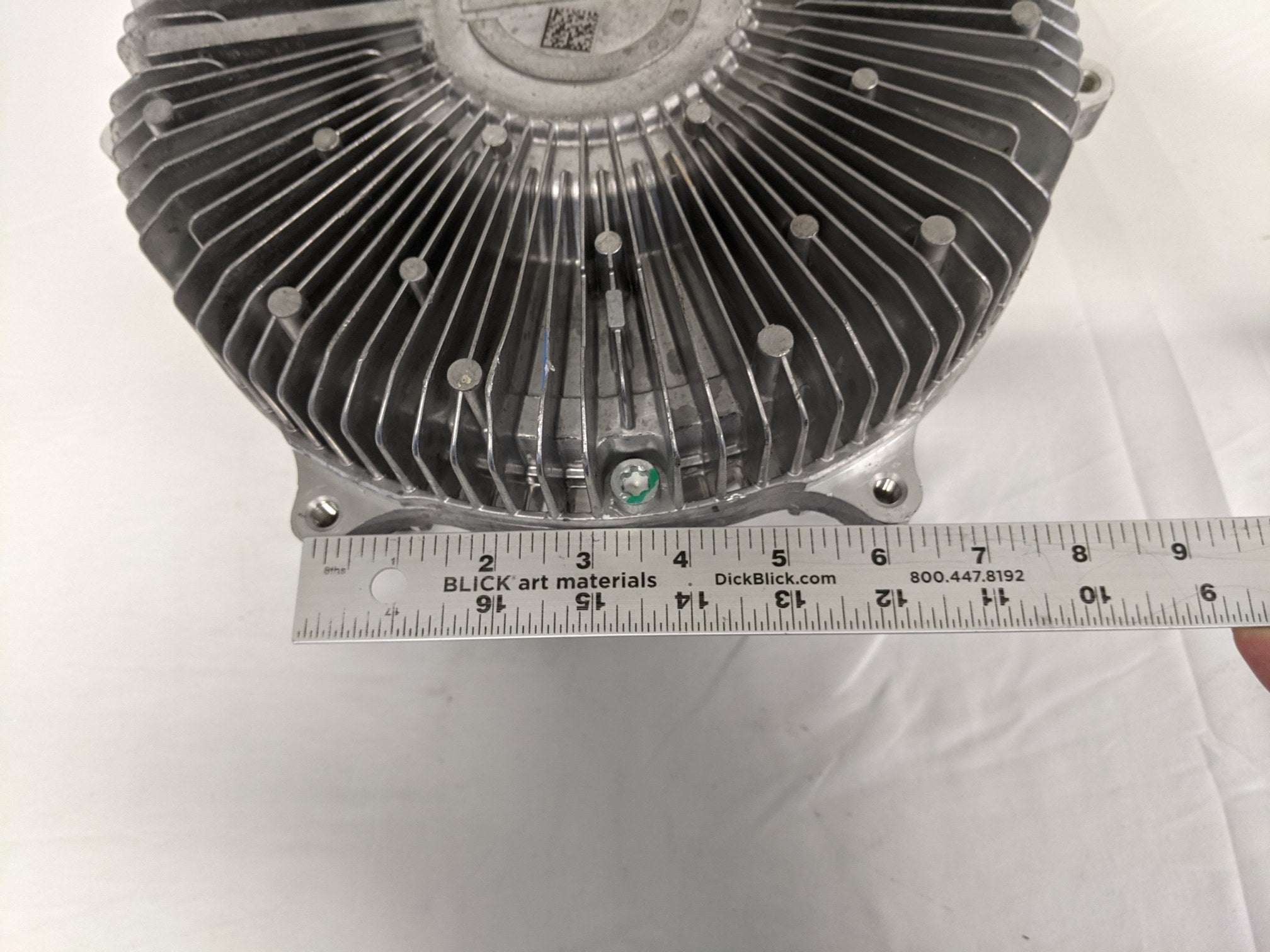 Damaged Cummins E-Viscous Heavy Duty Fan Clutch & Hub - P/N KYS 010031690 (9903017034044)