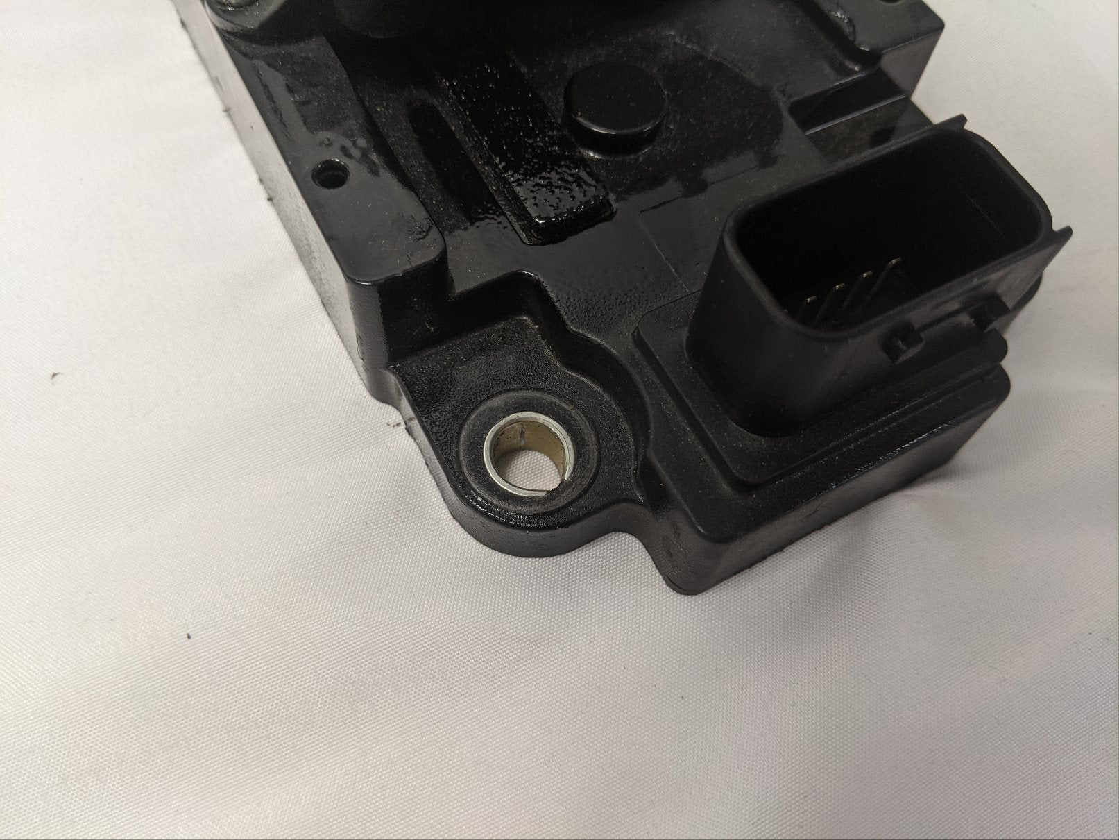 Freightliner DTNA Five Solenoid Air Management ECP Bank -P/N A12-29760-005