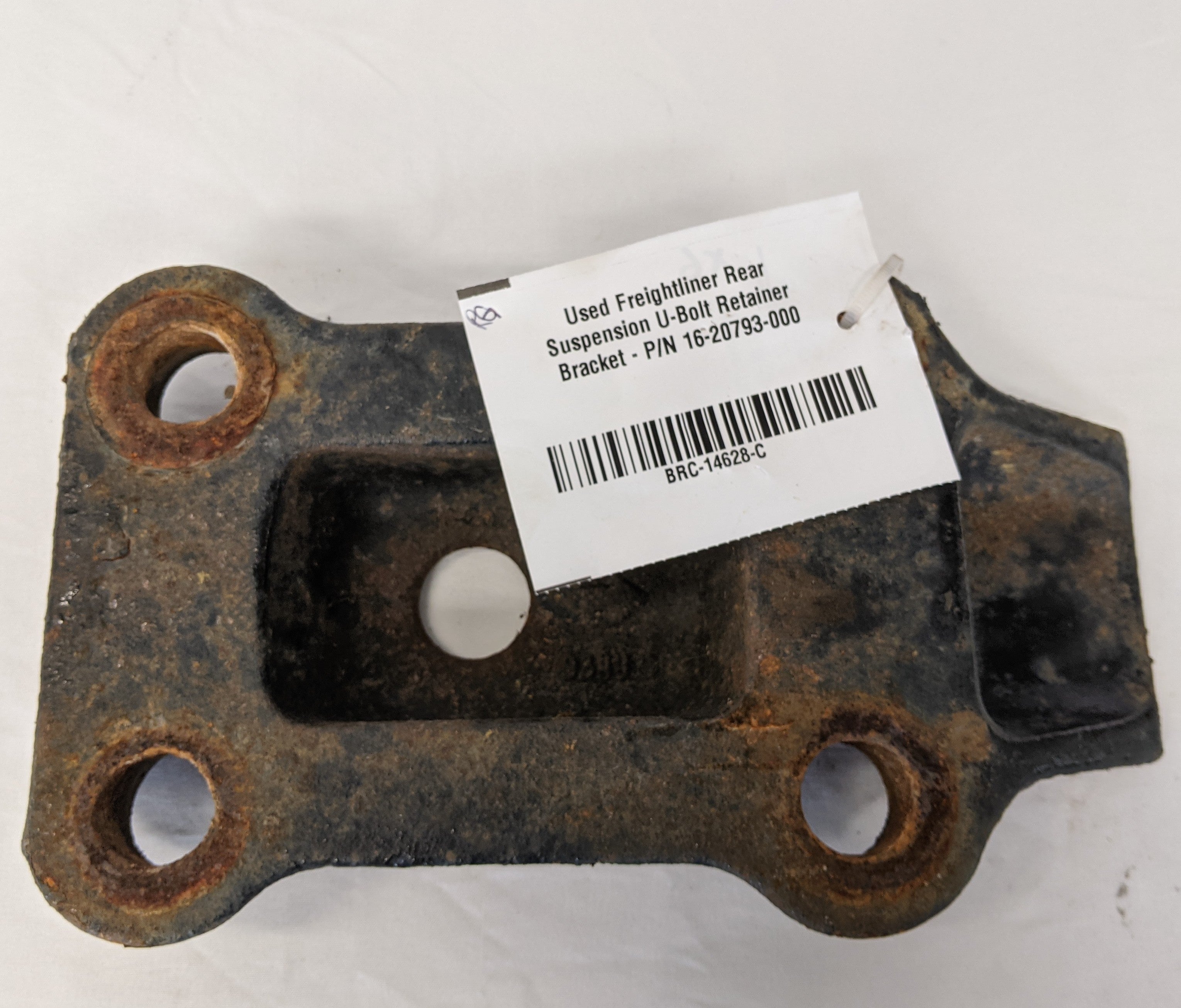 Used Freightliner Rear Suspension U-Bolt Retainer Bracket - P/N 16-20793-000 (10093051773244)