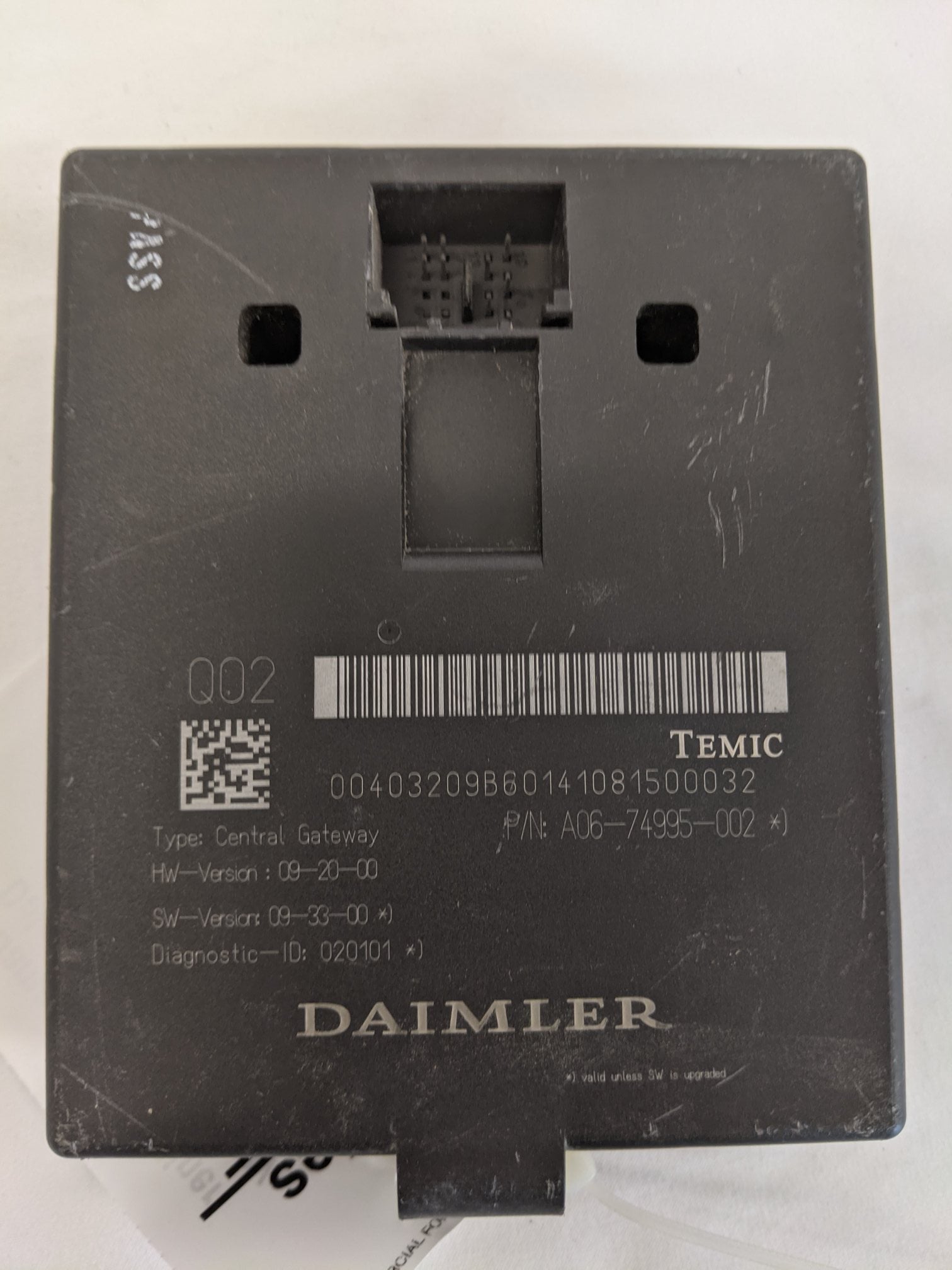 Damaged Freightliner Daimler Central Gateway Control Module - P/N A06-74995-002 (10175157600572)