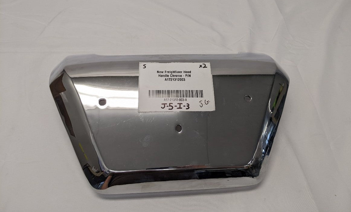 Freightliner Hood Handle Chrome | A17-21312-003