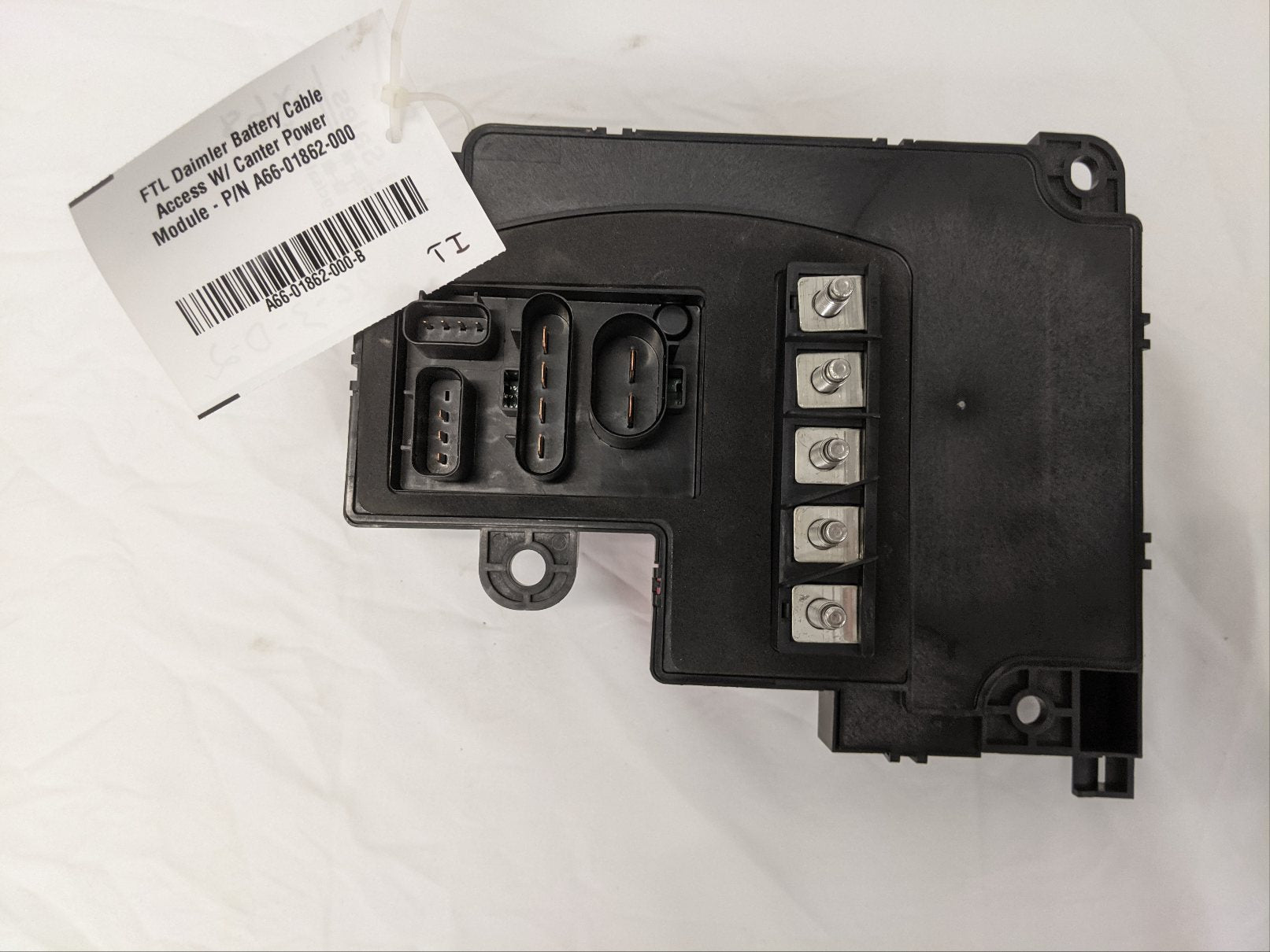 FTL Daimler Battery Cable Access W/ Canter Power Module - P/N A66-01862-000 (10171246051644)