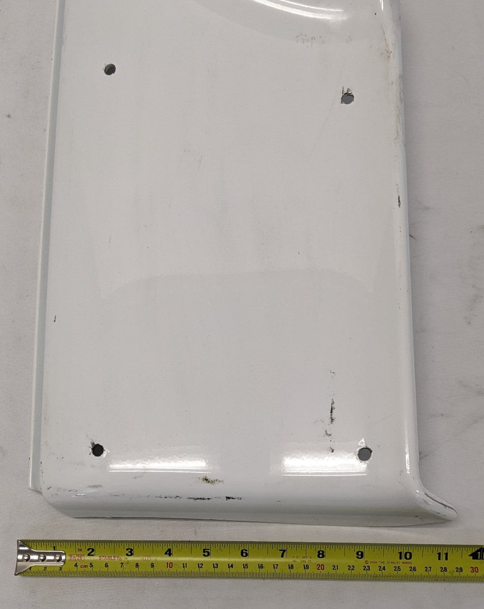 Freightliner LH Fairing Extender Trim Tab 22-60793-000 (Used)