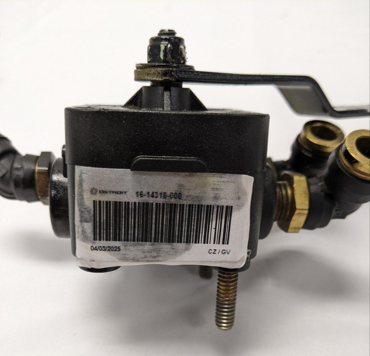 Height Control Leveling Valve Freightliner | 16-14318-000
