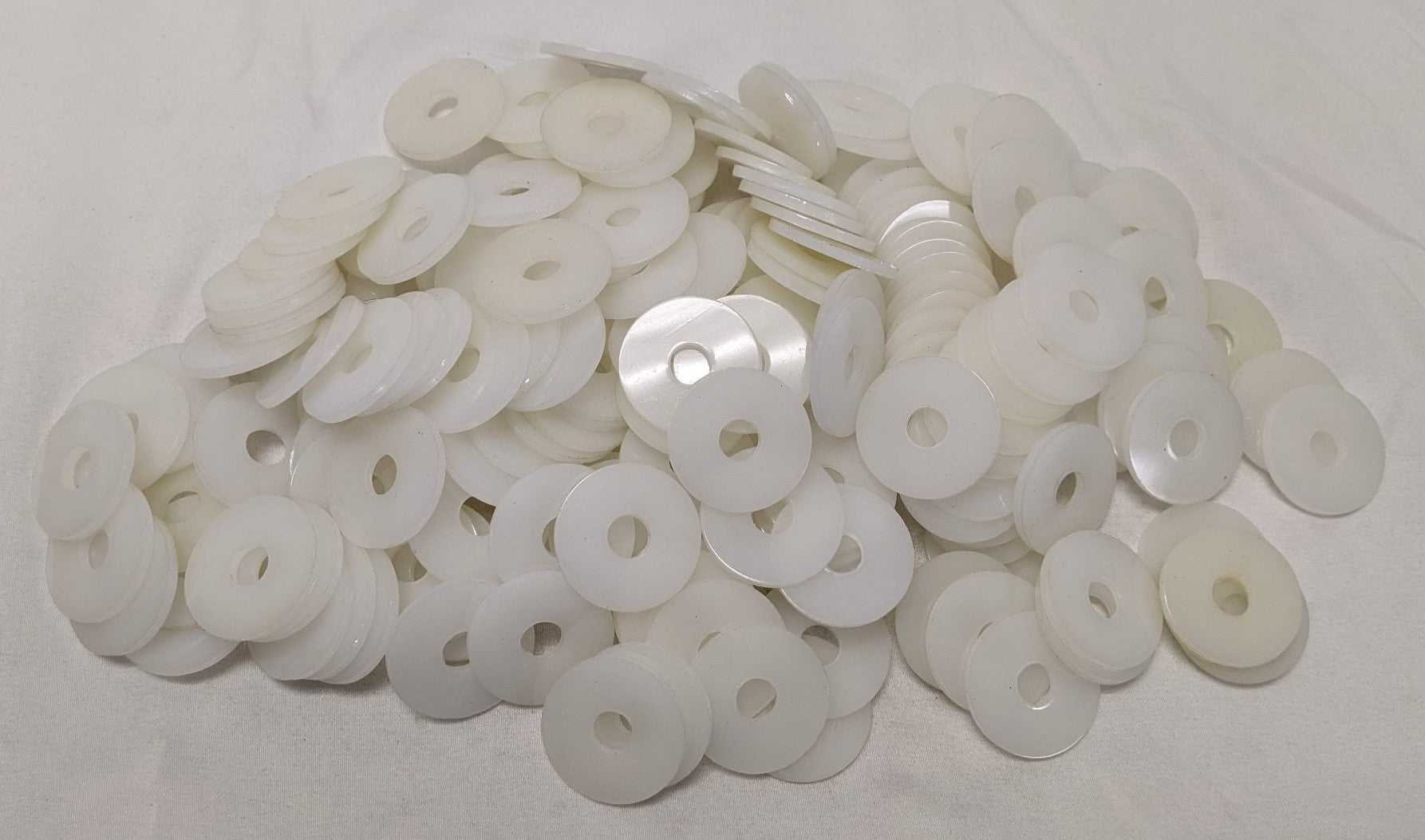 *Lot Of 200* New 5/16" ID X 1-1/4" OD X 1/8" Nylon Spacers