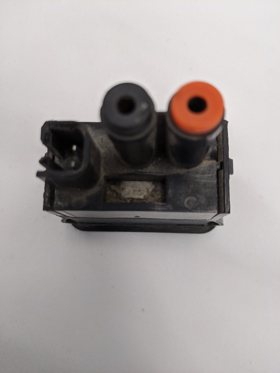 Used Behr Air/Electric Fresh Air Rocker Switch - P/N 630030.00 (10105392857404)