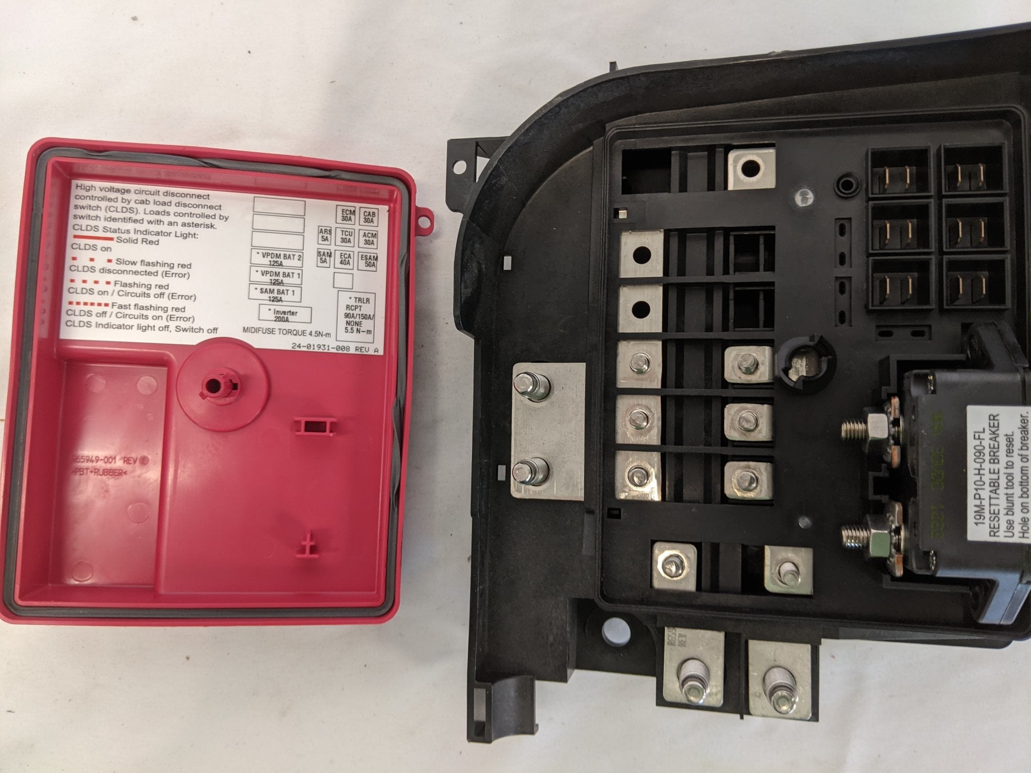 New Freightliner Daimler Battery Cable Access Power Module - P/N A66-01883-013 (10173269999932)