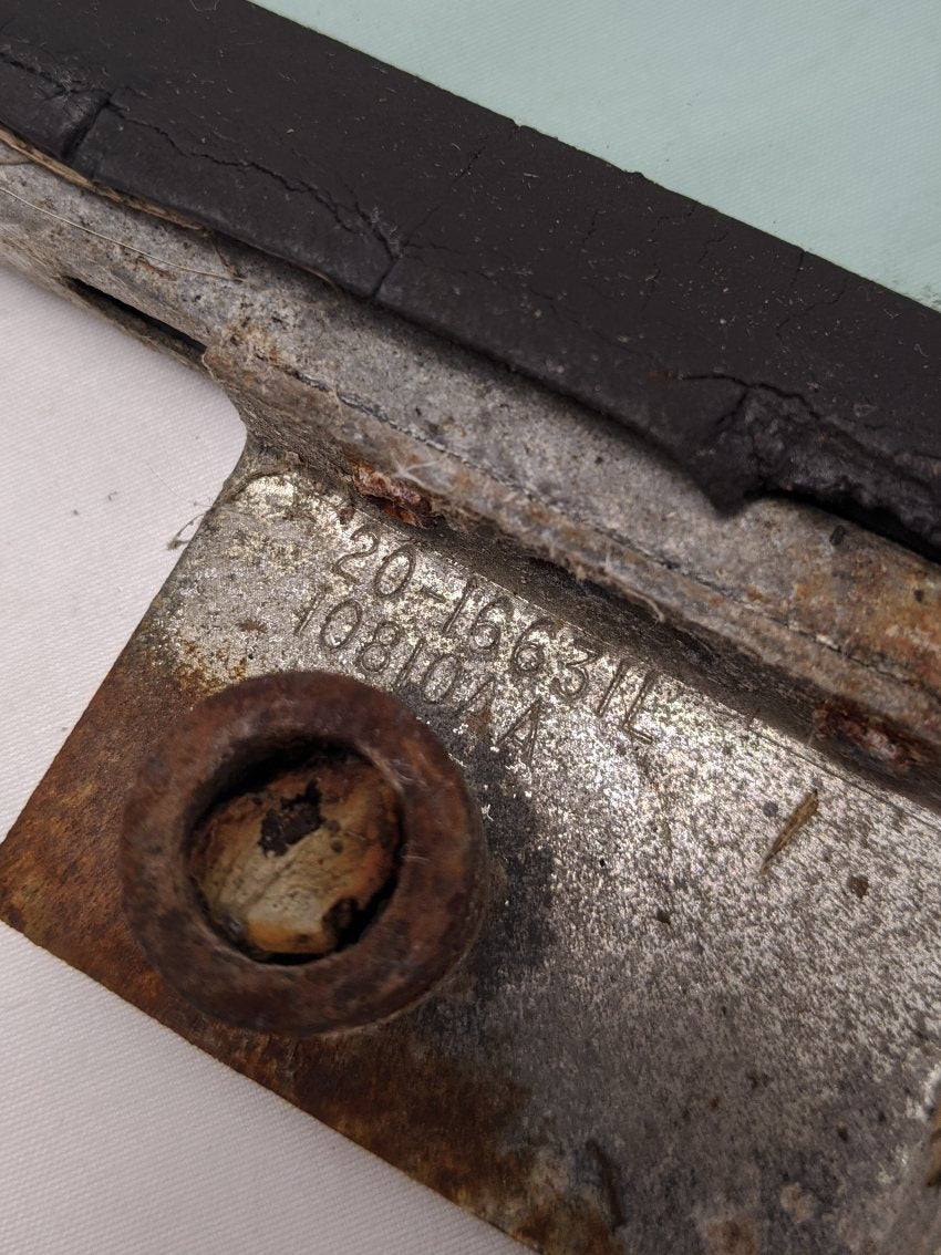 Used Freightliner FLD LH Fixed Vent Window Glass - P/N A18-27824-000