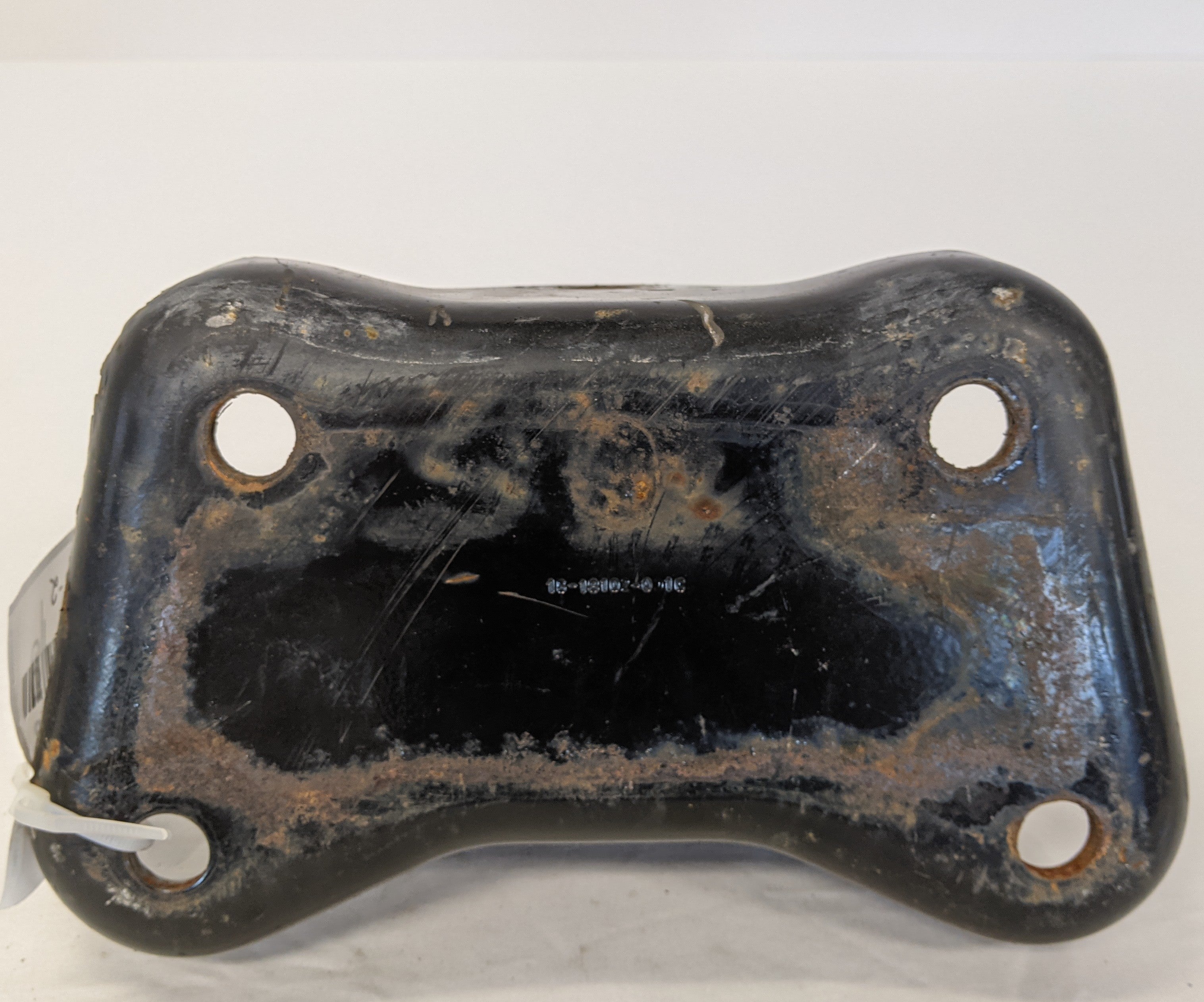 Used Freightliner Cascadia P3 Suspension Front Spring Hanger - P/N 16-18102-001 (10094980170044)