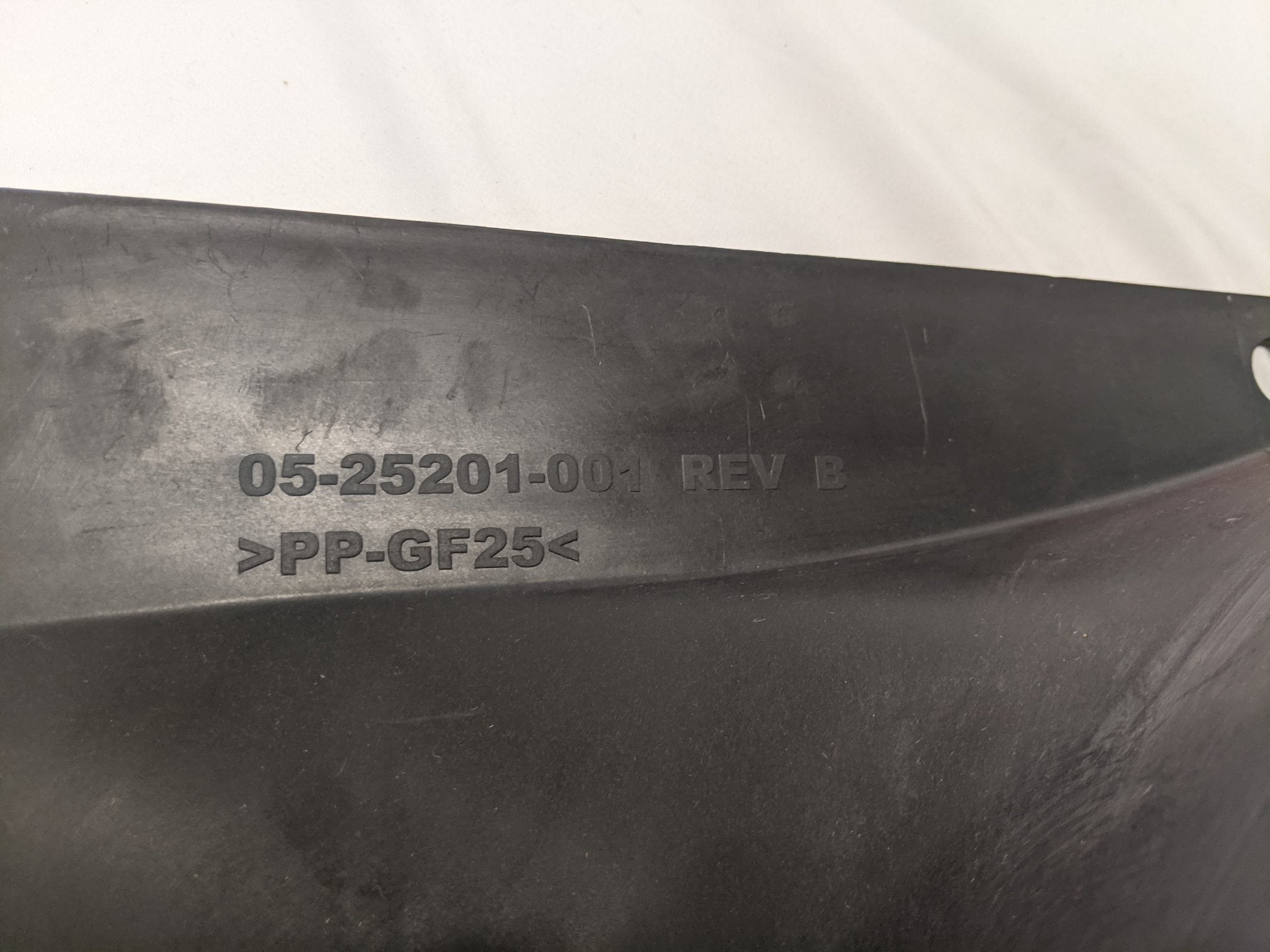 Damaged Freightliner Radiator Fan Upper Shroud Piece - P/N 05-25201-001