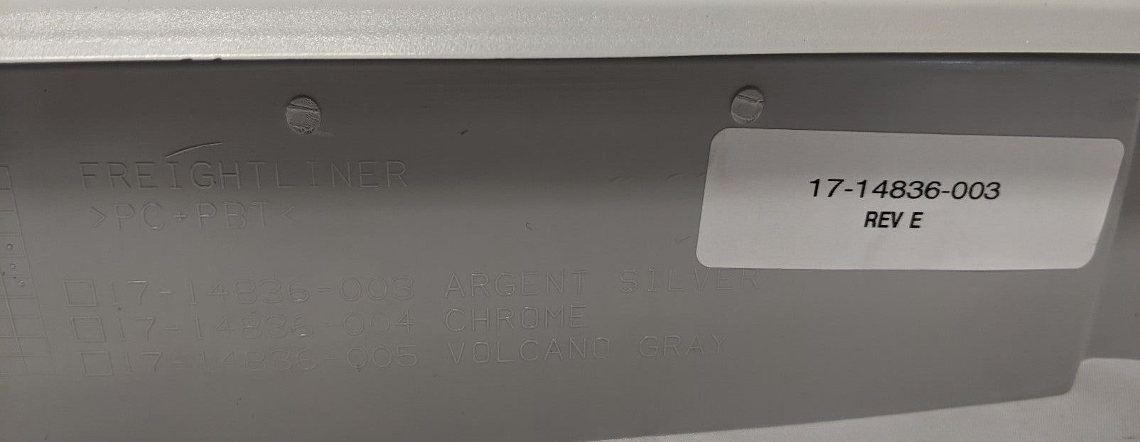Freightliner M2 112 Hood Air Intake Grille | 17-14836-003