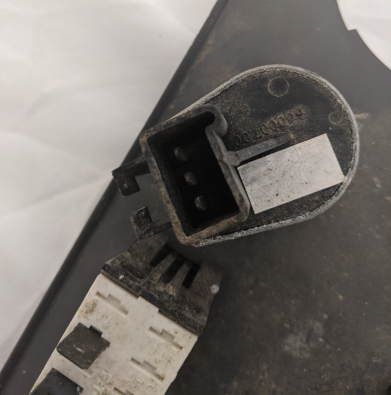 Used Freightliner Columbia Sleeper Cab Control Panel - P/N 22-46623-005