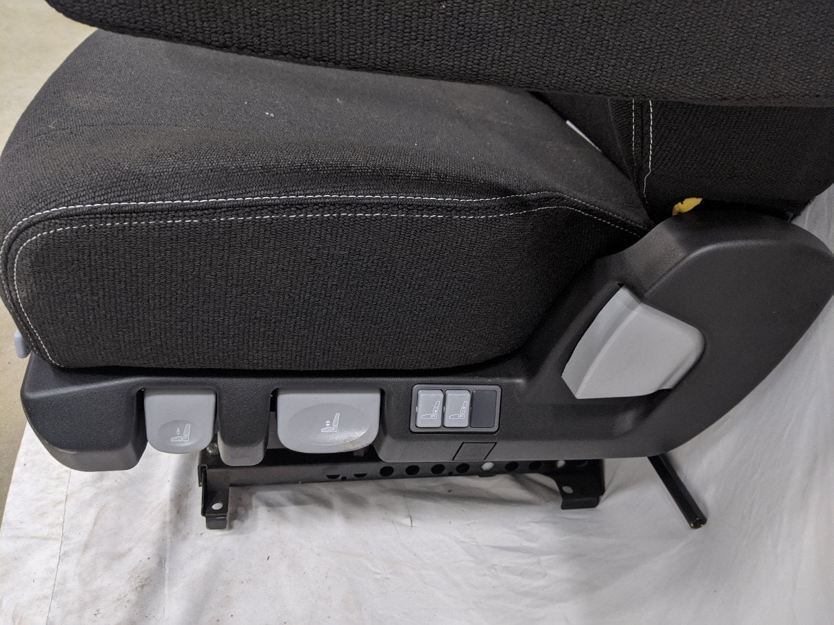 Damaged Western Star LH Complete L2 Swivel Seat Assembly - P/N ISR 816007 1016 (10162931401020)