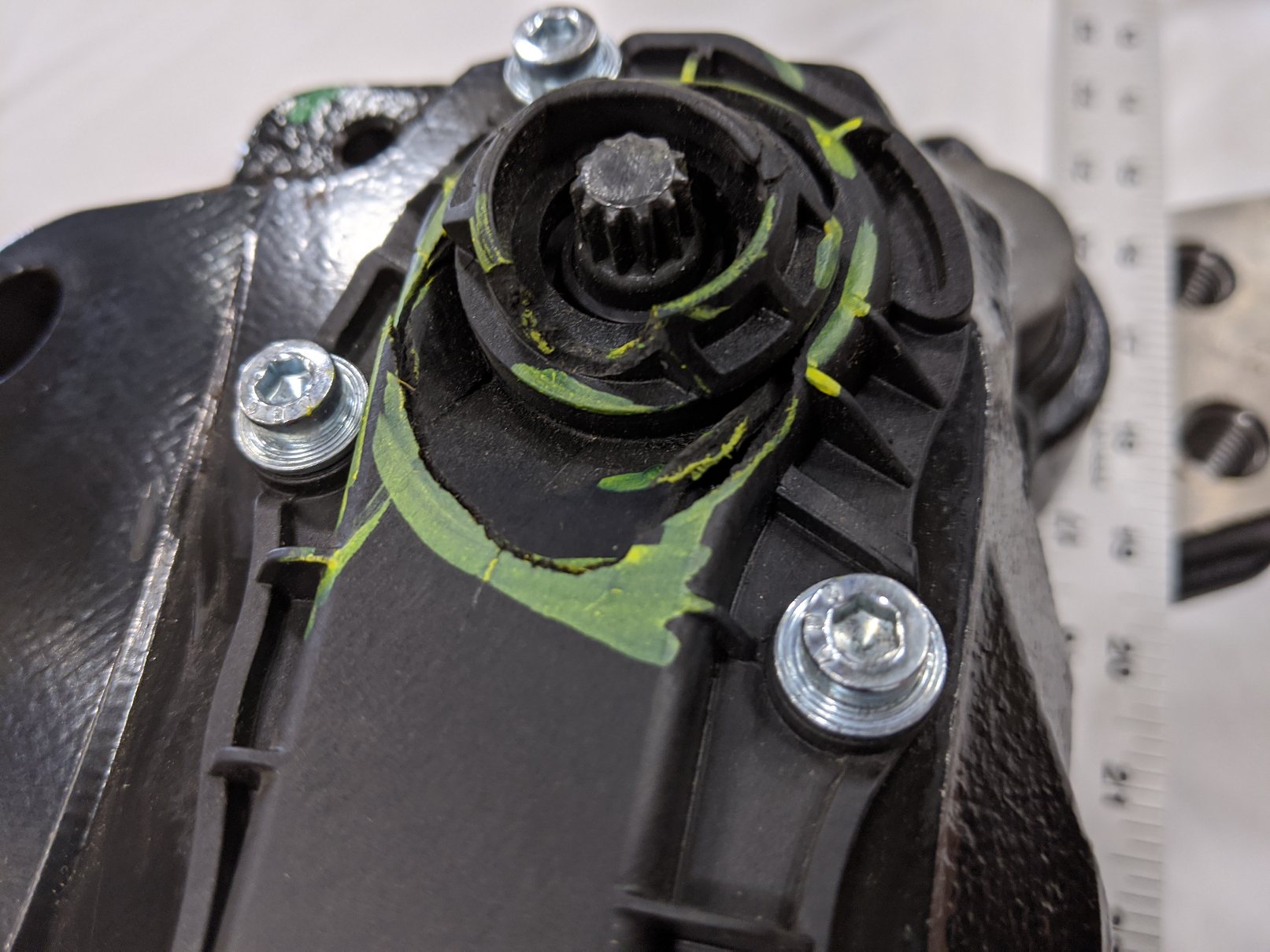 Damaged Bendix LH 22X, 276, 0750A Front Disc Brake Caliper - P/N BW K153604 (10091443257660)