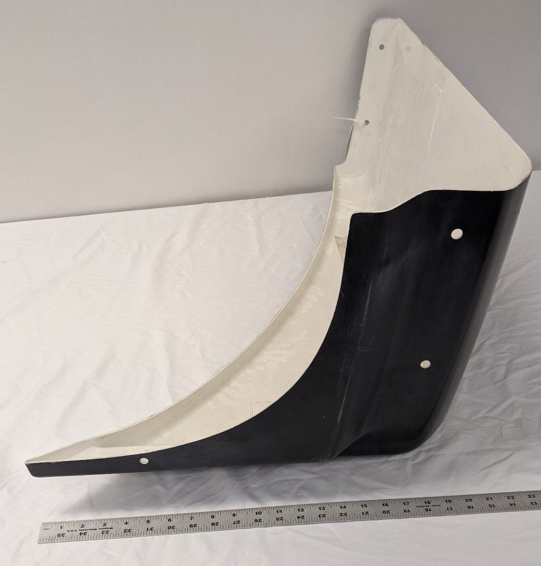 Freightliner FLD 120 LH Front Quarter Fender Panel - P/N 17-12762-002