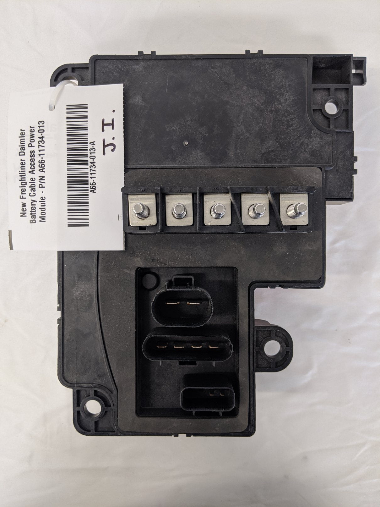 New Freightliner Daimler Battery Cable Access Power Module - P/N A66-11734-013 (10169459736892)