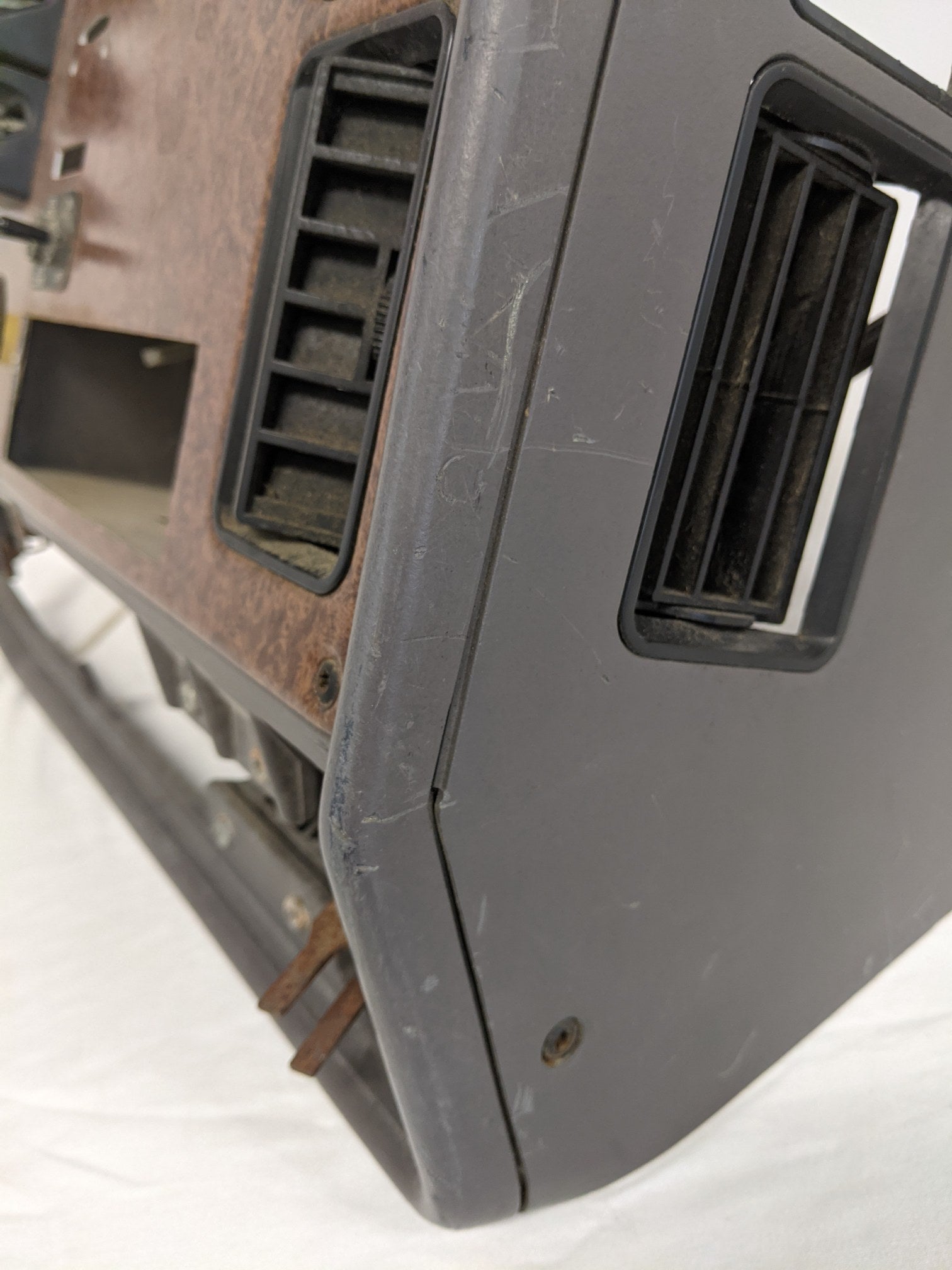 Used  Freightliner FLD Classic Gray Instrument Dash Panel - P/N 18-22127-002 (9987305701692)