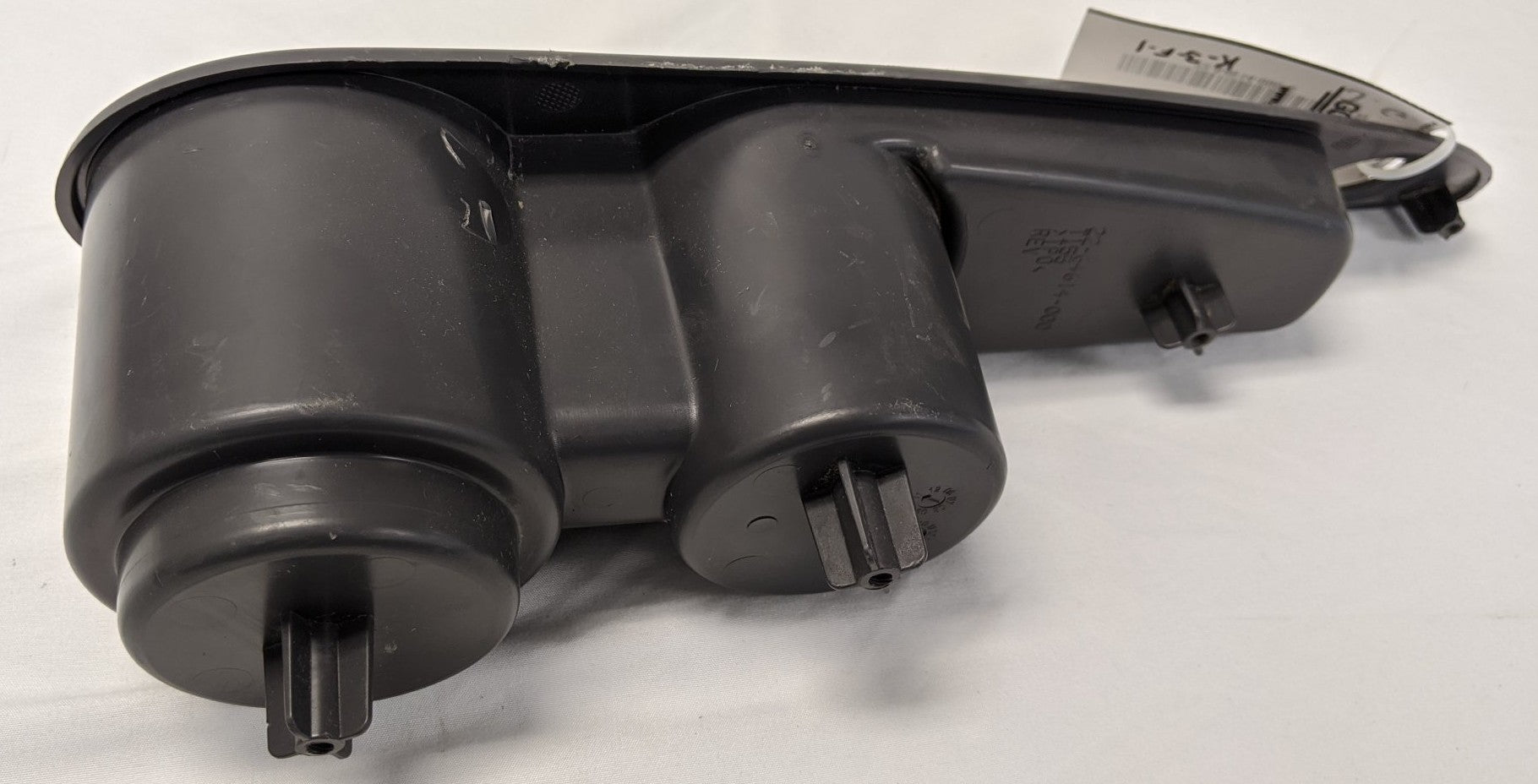 Used Freightliner Cascadia P3 Upper Cup Holder - P/N 22-64614-000