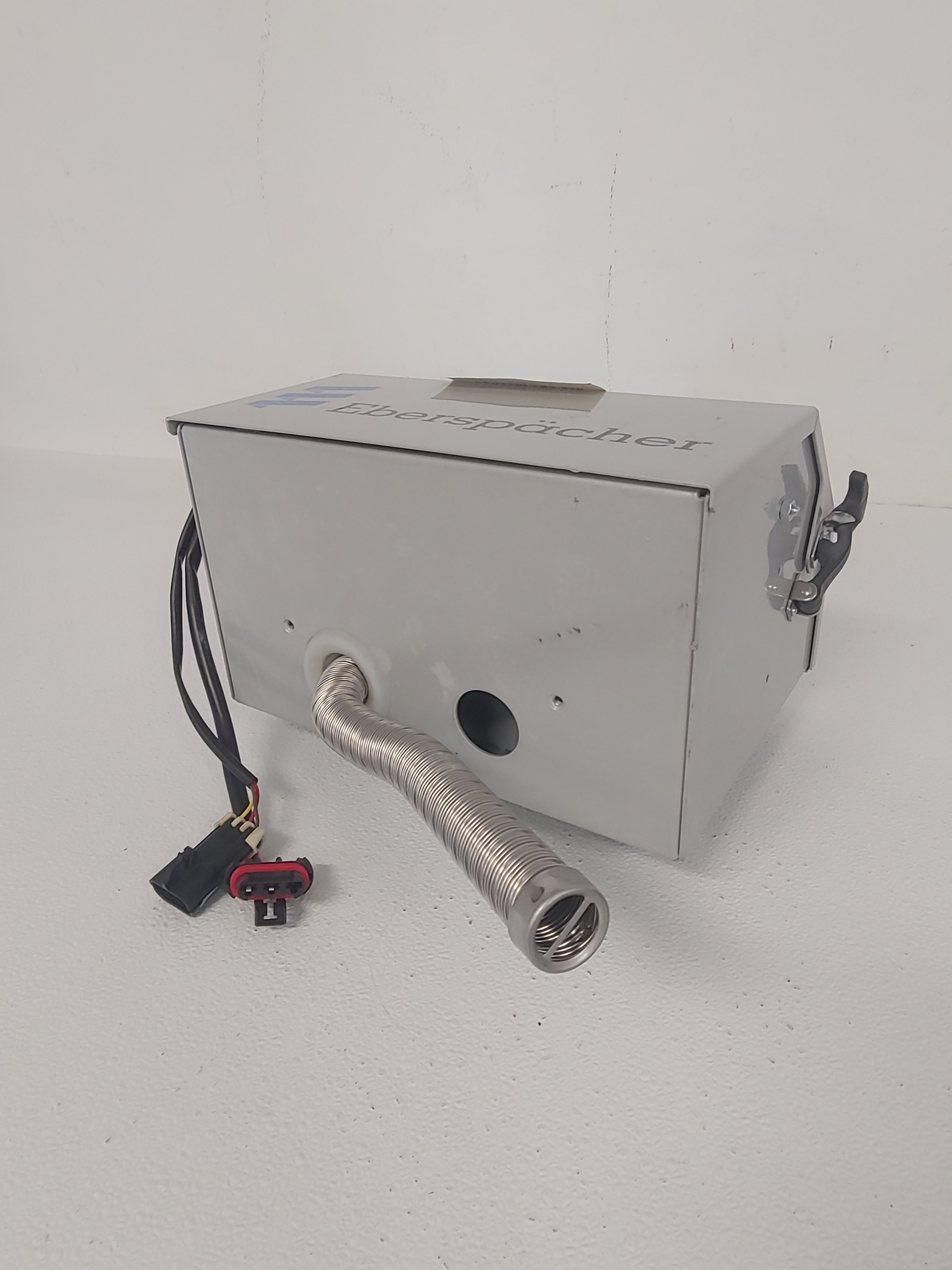 *Missing Controller* Espar Hydronic II D5S Boxed 12V Heater-P/N ESP 252786106001