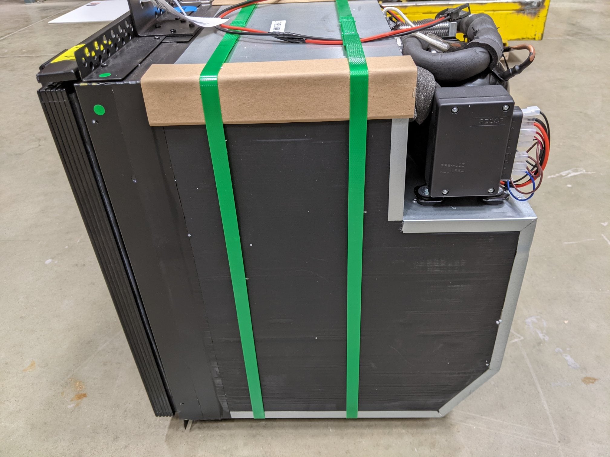 New Freightliner Cascadia P3 indelB BC49C4 Refrigerator - P/N A22-76933-000 (10090439704892)