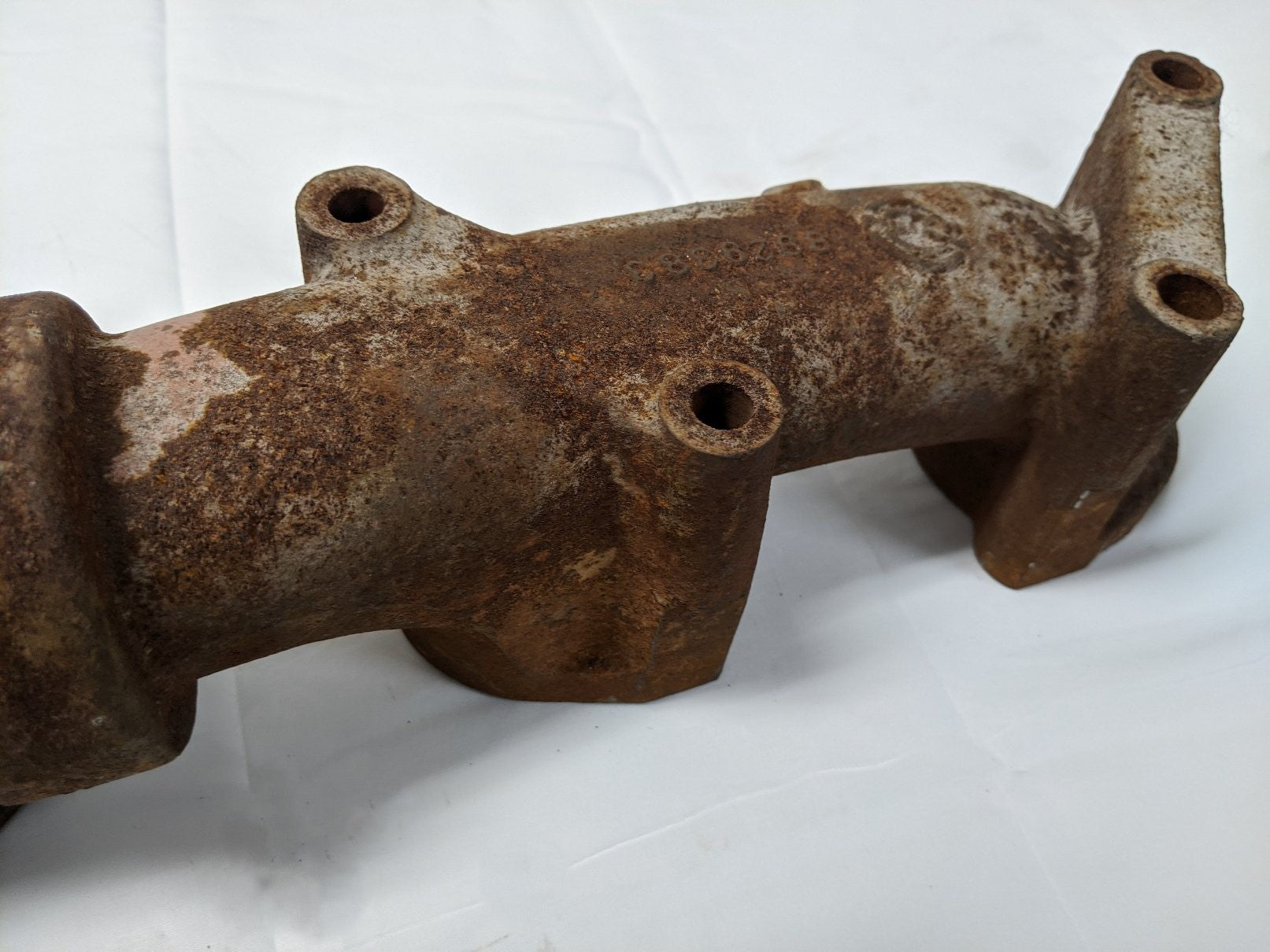 Detroit Series 60 Engine Exhaust Manifold (8929522) - Used