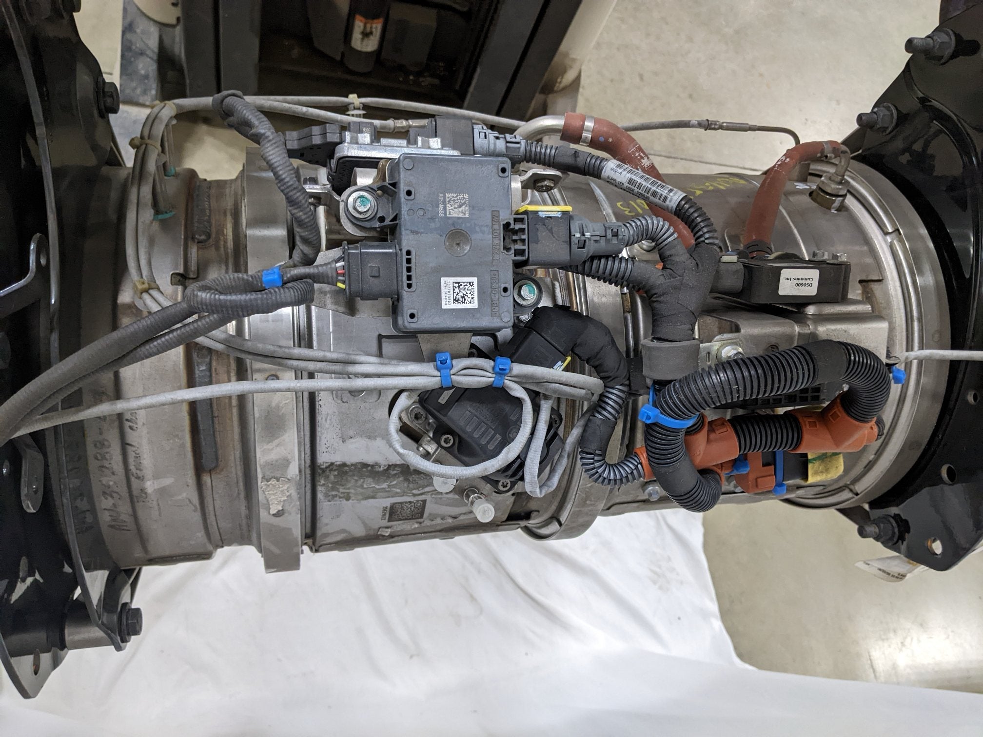 Cummins OEM AWD Selective Catalytic Aftertreatment Device -P/N A04-35288-013