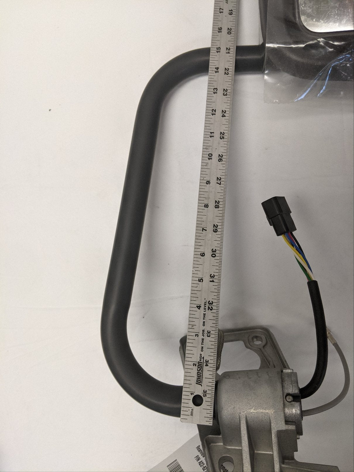 Freightliner LH Remote Rearview Mirror - A22-62161-002