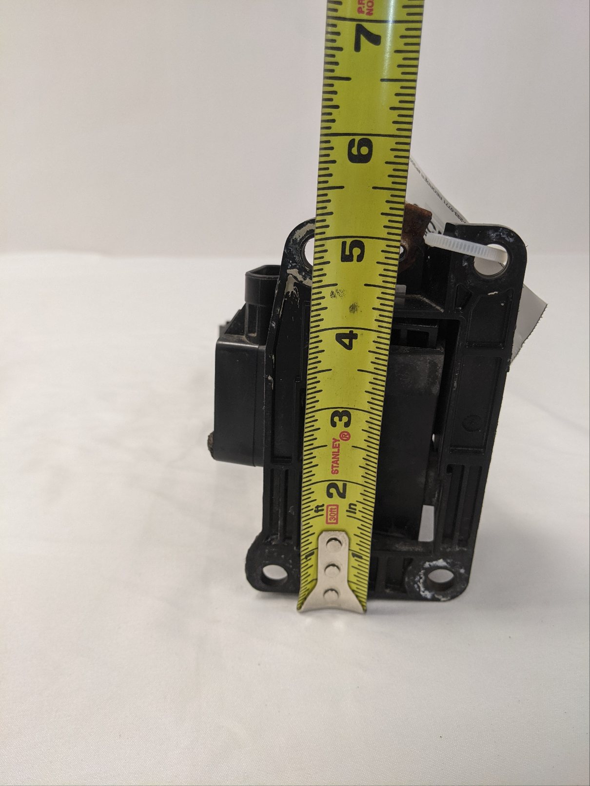 Used Freightliner Electronic Dual Analog Accelerator Pedal - P/N A01-33398-000