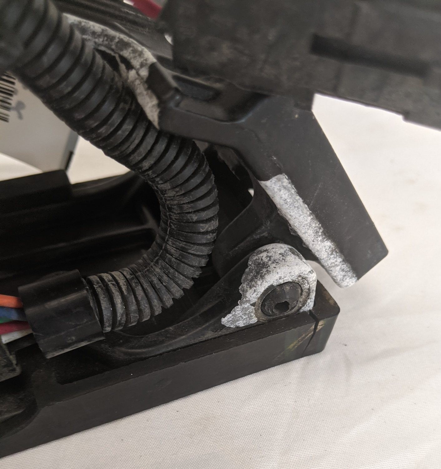 Used Freightliner FLD Classic Electric Throttle Pedal - P/N A01-22640-000