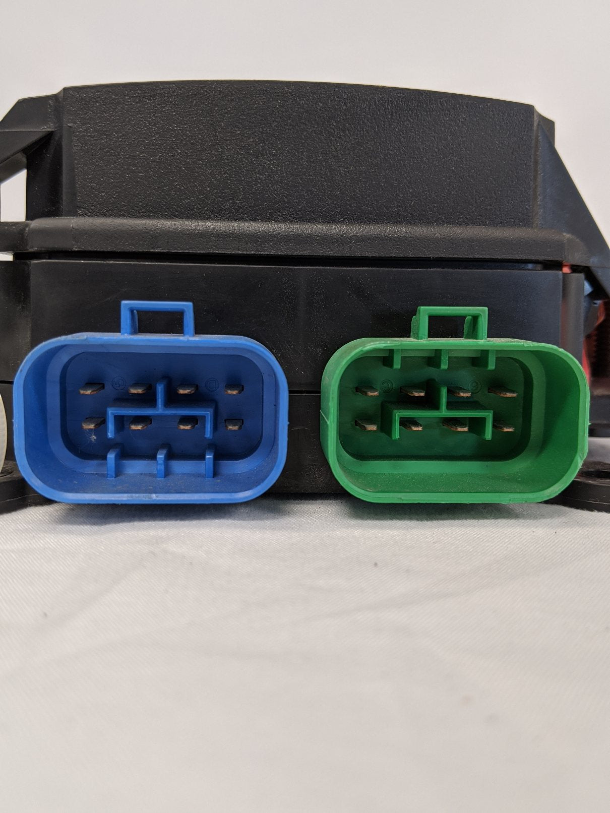 Damaged FTL Bussmann ABS Power Distribution Module P/N  A06-46255-012, 31137