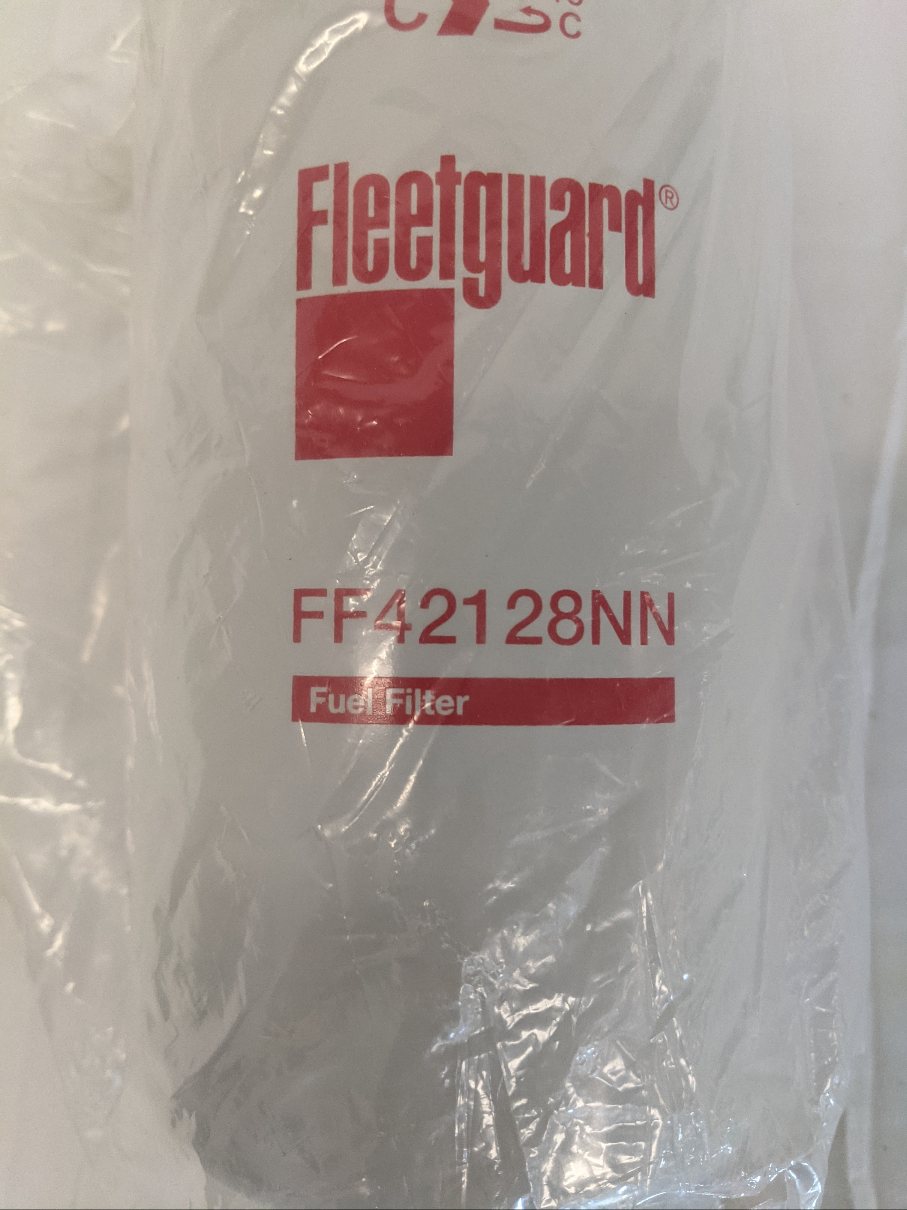 New Freightliner Fleetguard 8 1/2" Spin On Fuel Filter - P/N FG  FF42128NN (10157683638588)