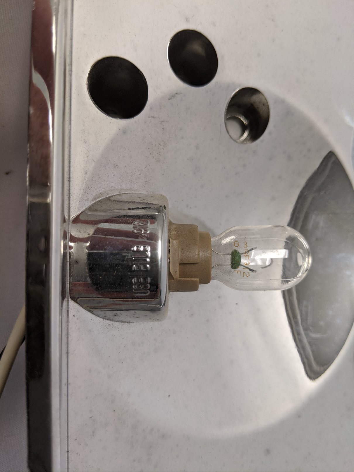 Used Freightliner Interior Incandescent Light Fixture | A22-51378-000
