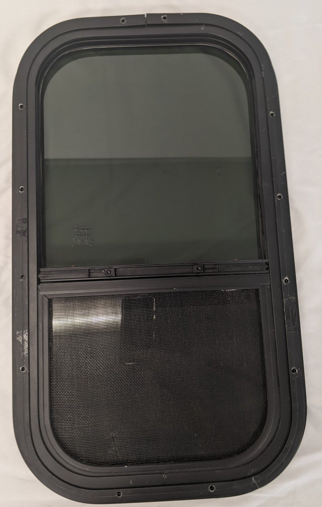 Damaged Freightliner Side SLPR Window Assy w/ Retainer- P/N  A18-63653-000