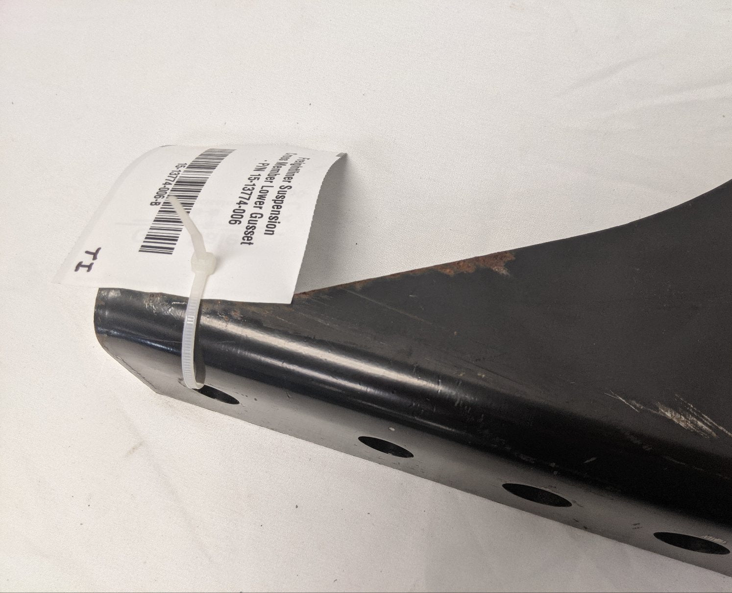 Freightliner Suspension Cross Member Lower Gusset - P/N 15-13774-006