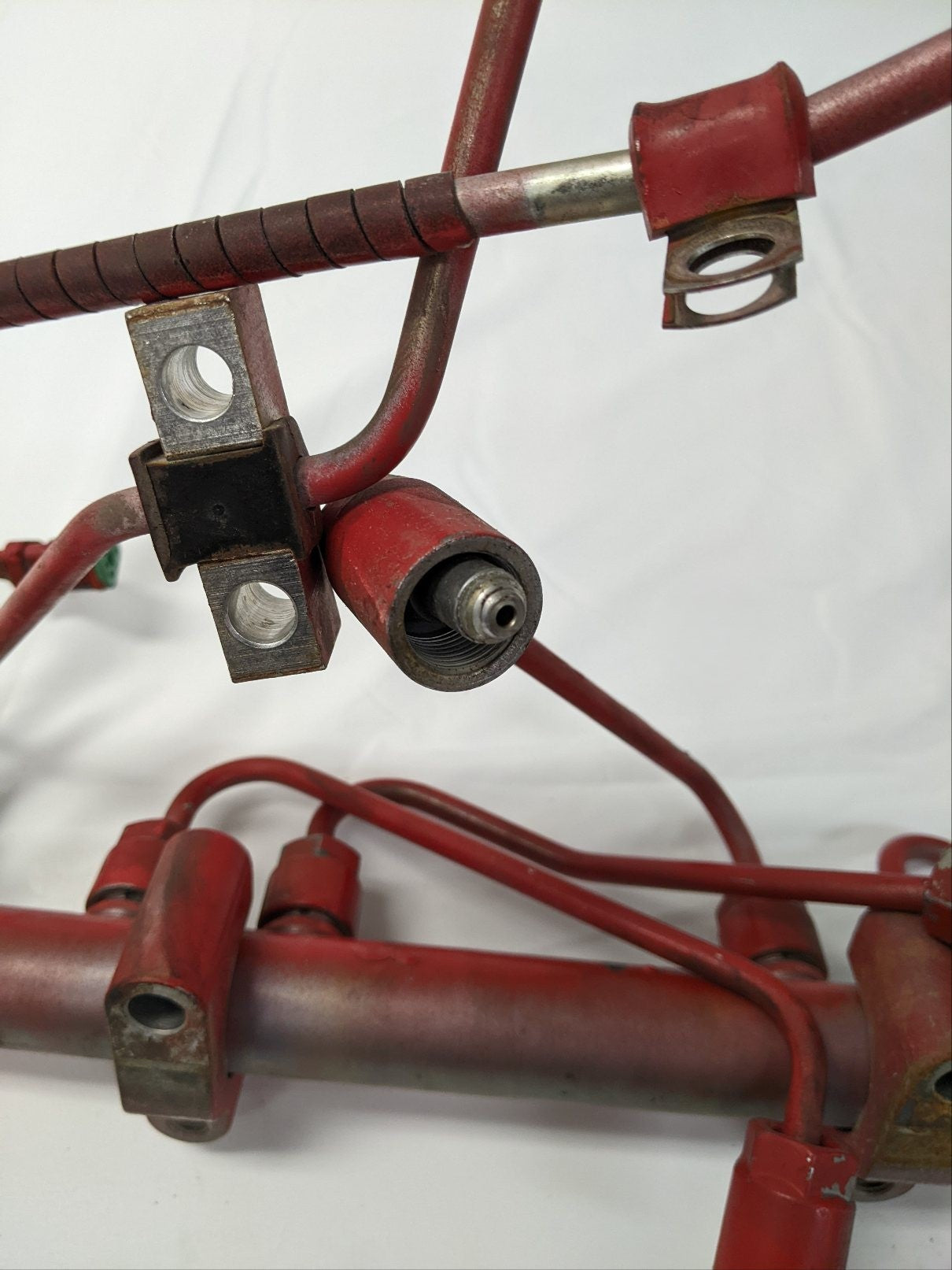 Used Cummins ISX 15 Fuel Rail Accumulator w/ Tubes | P/N 4307194