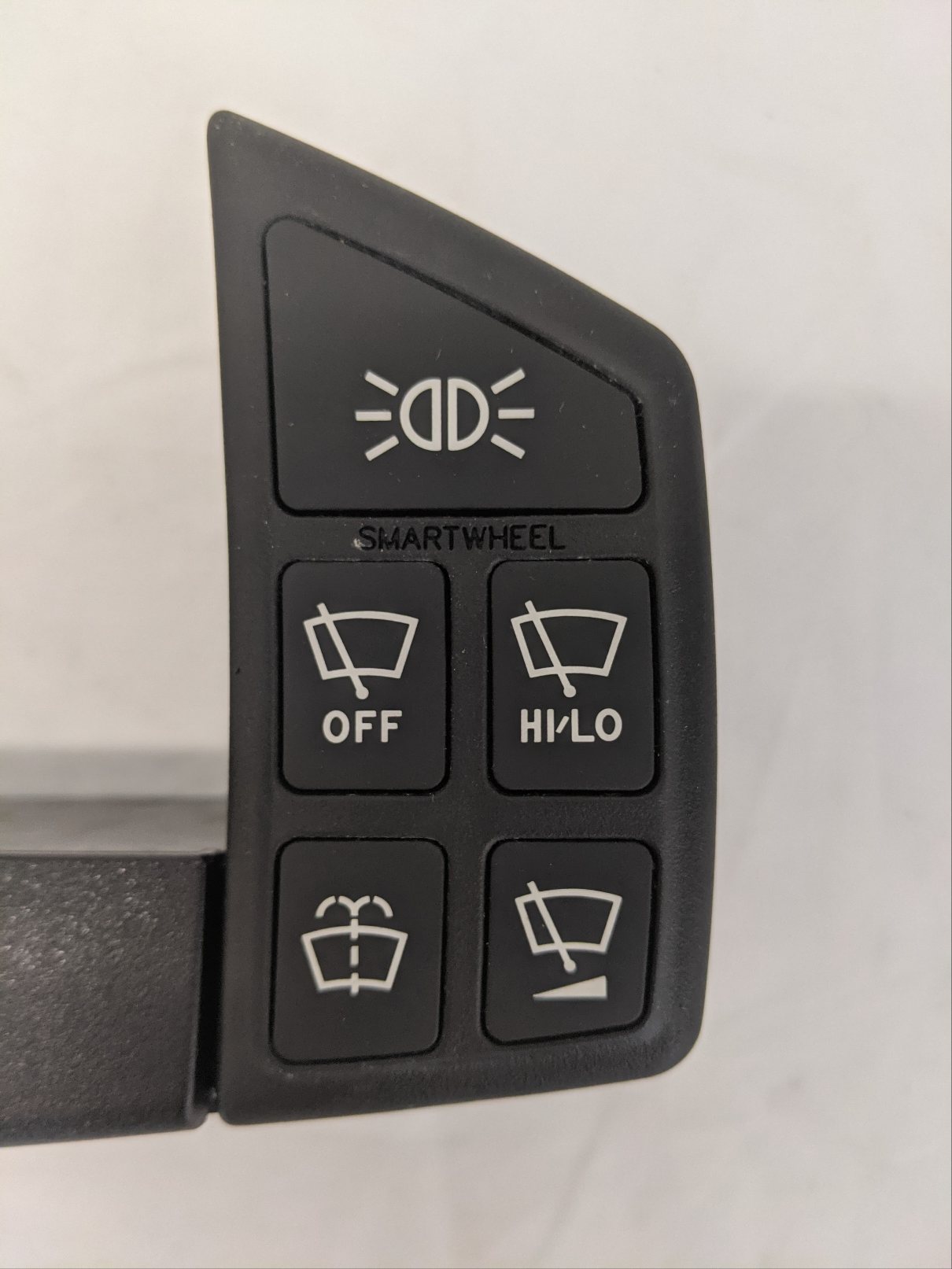 Freightliner Back Lit Smart Wheel Control Assembly - P/N VIP PC337