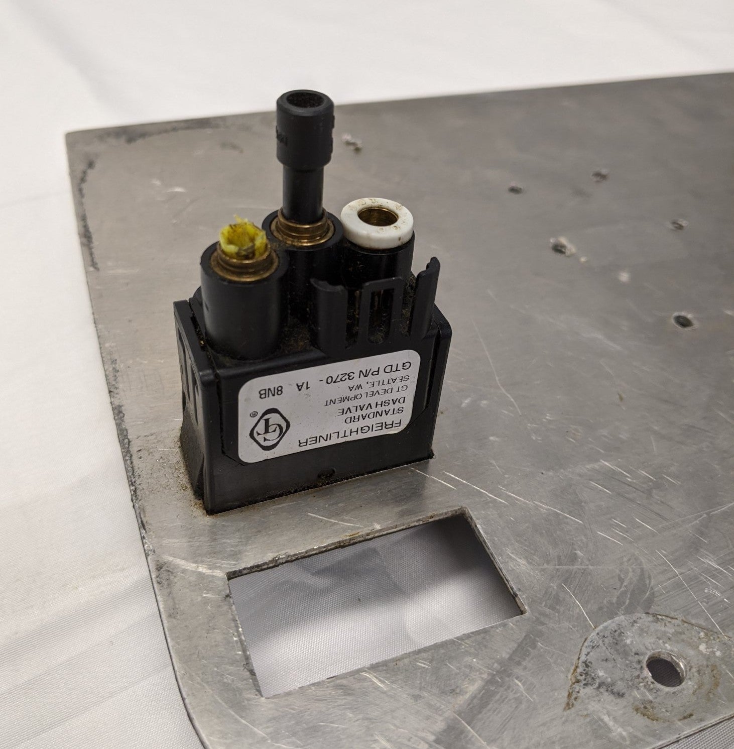 Freightliner Cascadia P3 Auxiliary Instrument Panel - 22-60660-000